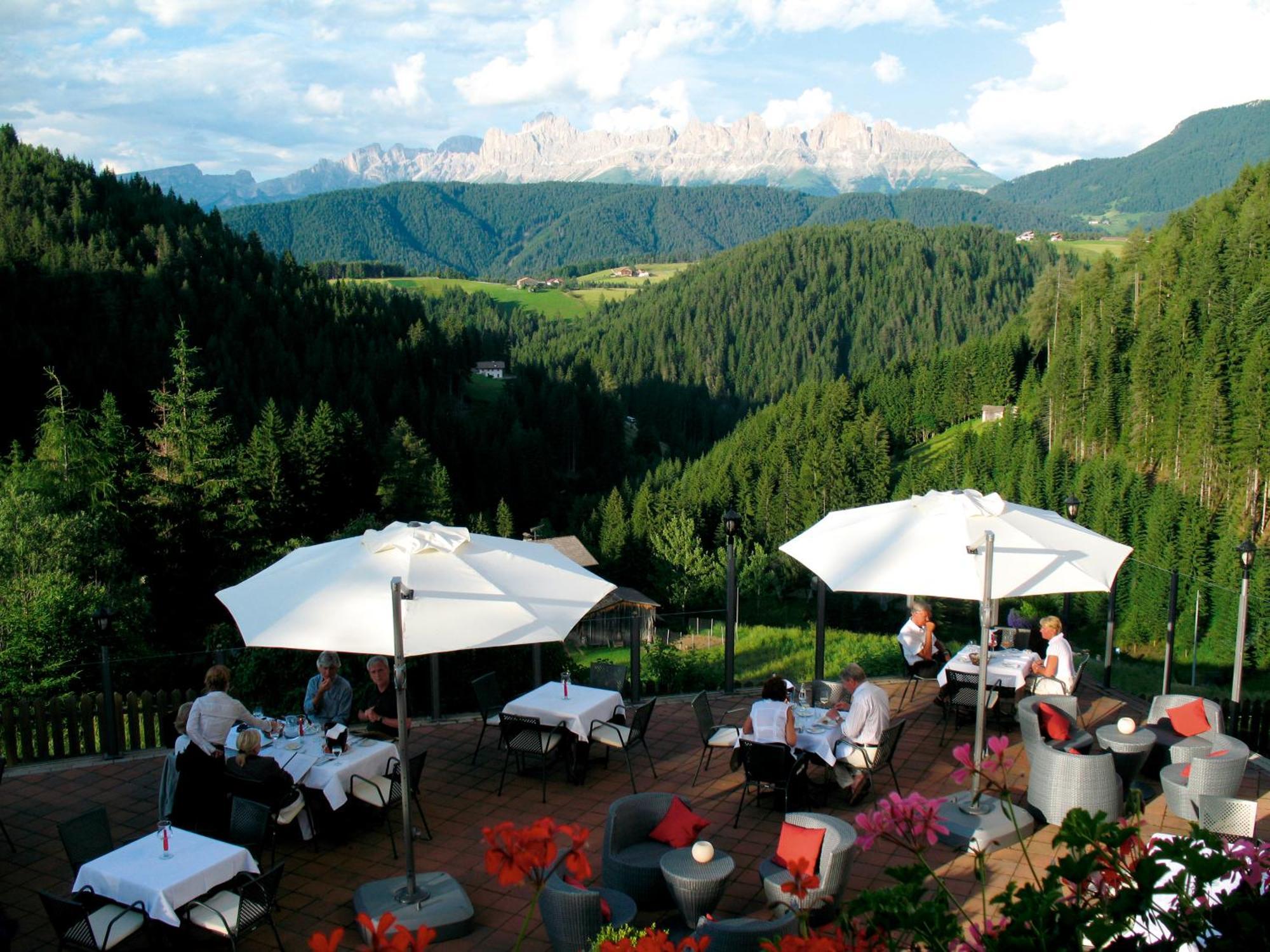 Ganischgerhof Mountain Resort & Spa Нова-Поненте Екстер'єр фото